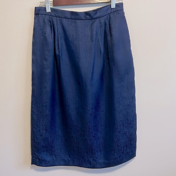 Vintage 100% silk pencil skirt in dark blue - Picture 1 of 7